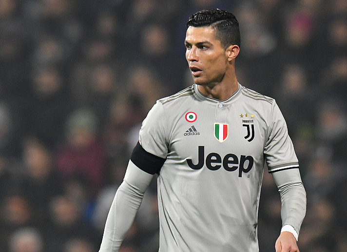 手是极具锻 手是极具锻