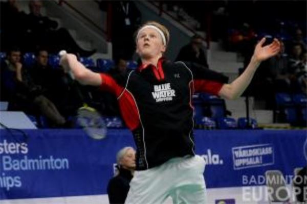 并最终夺得 并最终夺得