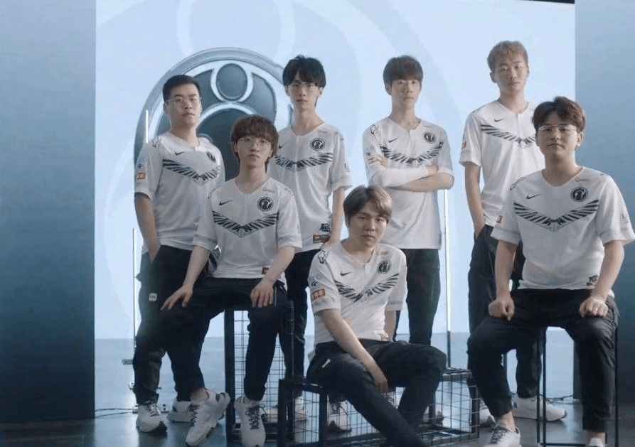 赛的资格 赛的资格