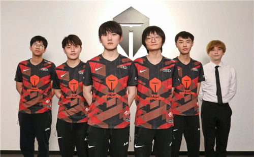 的S组首秀 的S组首秀