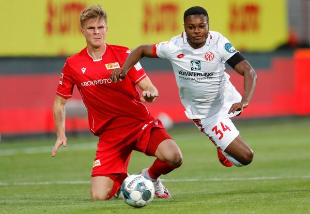 辑并非豪购 辑并非豪购