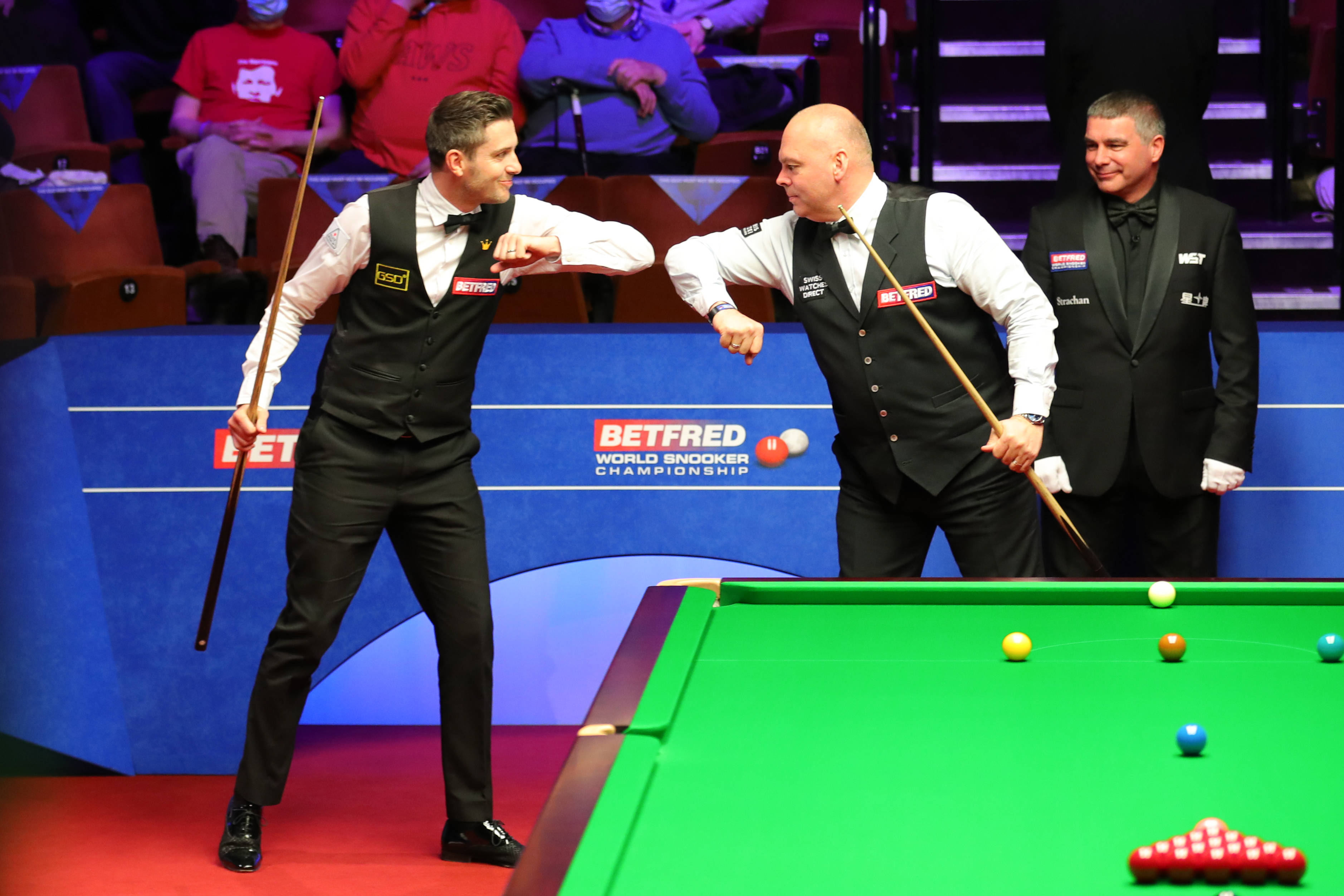 何色战袍 何色战袍