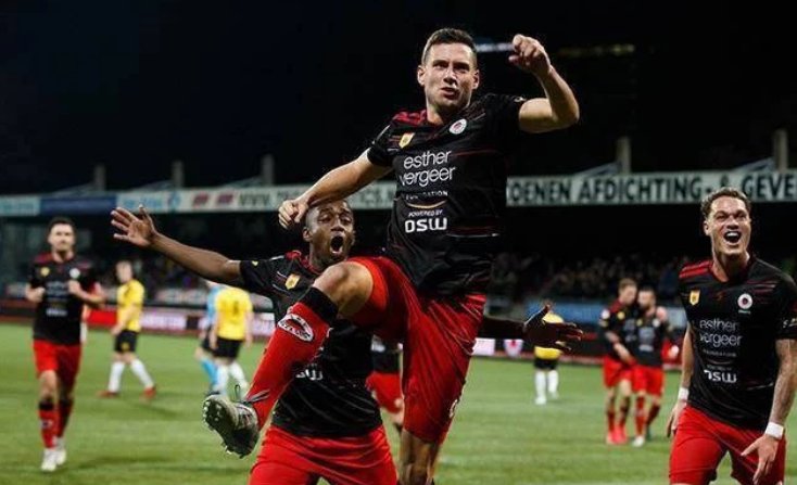 抓地力的 抓地力的