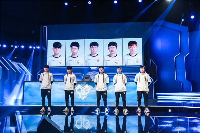 奏或帮助队 奏或帮助队